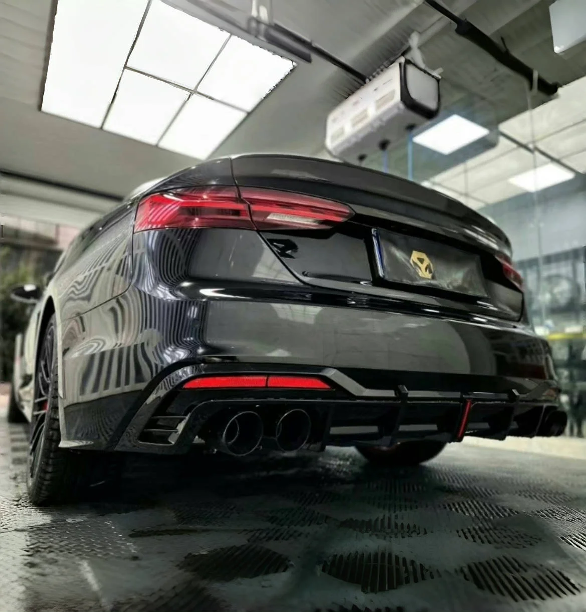 Rear Bumper Diffuser Spoiler With Exhaust Tips Splitters For Audi A5 Sline S5 2021-2024 Rear Diffuser With LED ABS Gloss Black