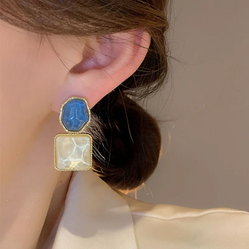 Retro Geometric Drop Earrings Gold Frame With Blue And White Marble Resin Vintage Jewelry Gifts For Women Daily Party Wear