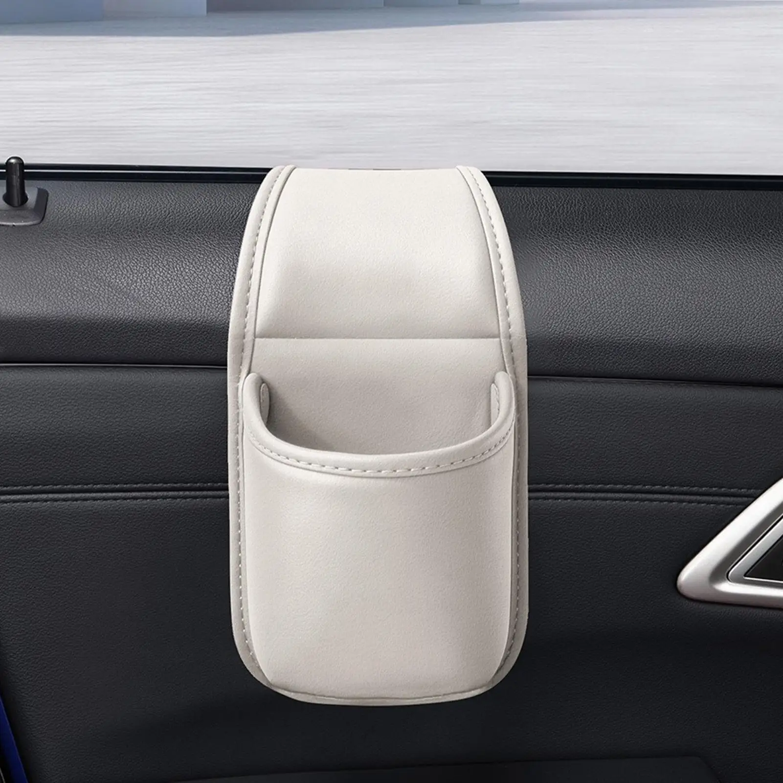 Bolsa de almacenamiento para el portavasos de la puerta del coche, diseño universal con adhesivo, organizador colgante para bebidas, caja organizadora, bolsillo impermeable para el portavasos de la puerta del coche.