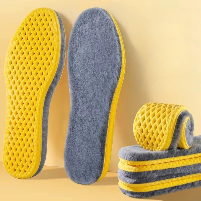 1Pair Thicken Thermal Shoes Pads for Women Men Winter Warm Plush Insoles Self Heated Sports Inserts Shock-absorbing Padding