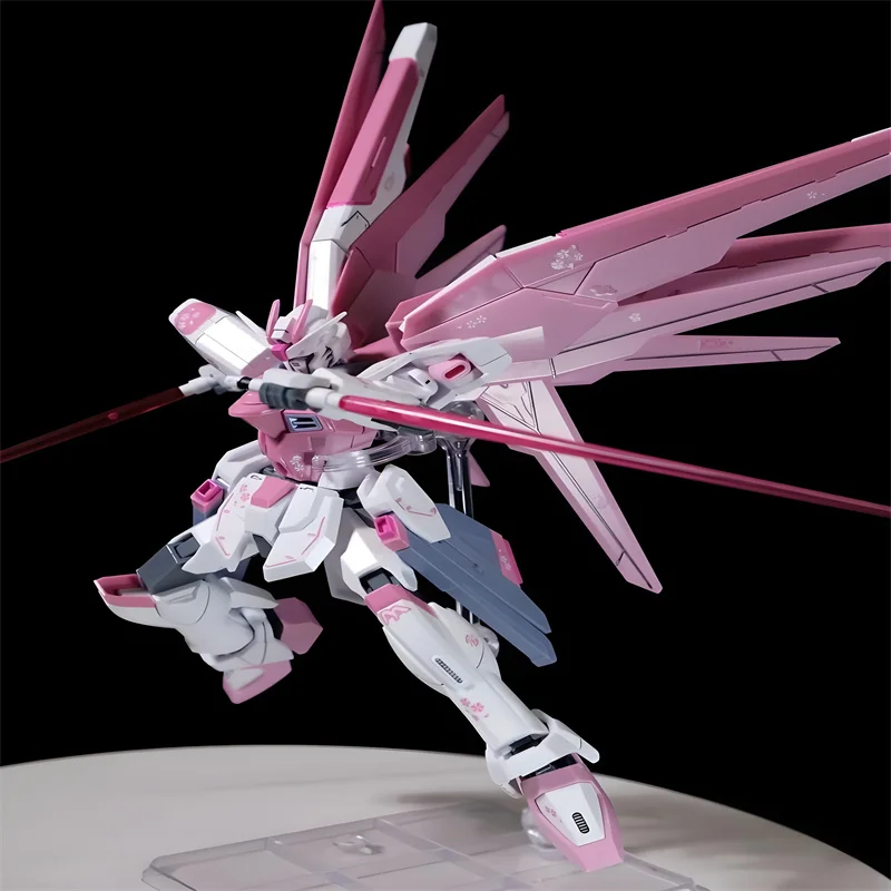 HG 1/144 ZGMF-X10A Freedom Freshman Ver Cherry Blossom Color Scheme Mecha Assembly Model Anime Action Figures Gift Anime Figure