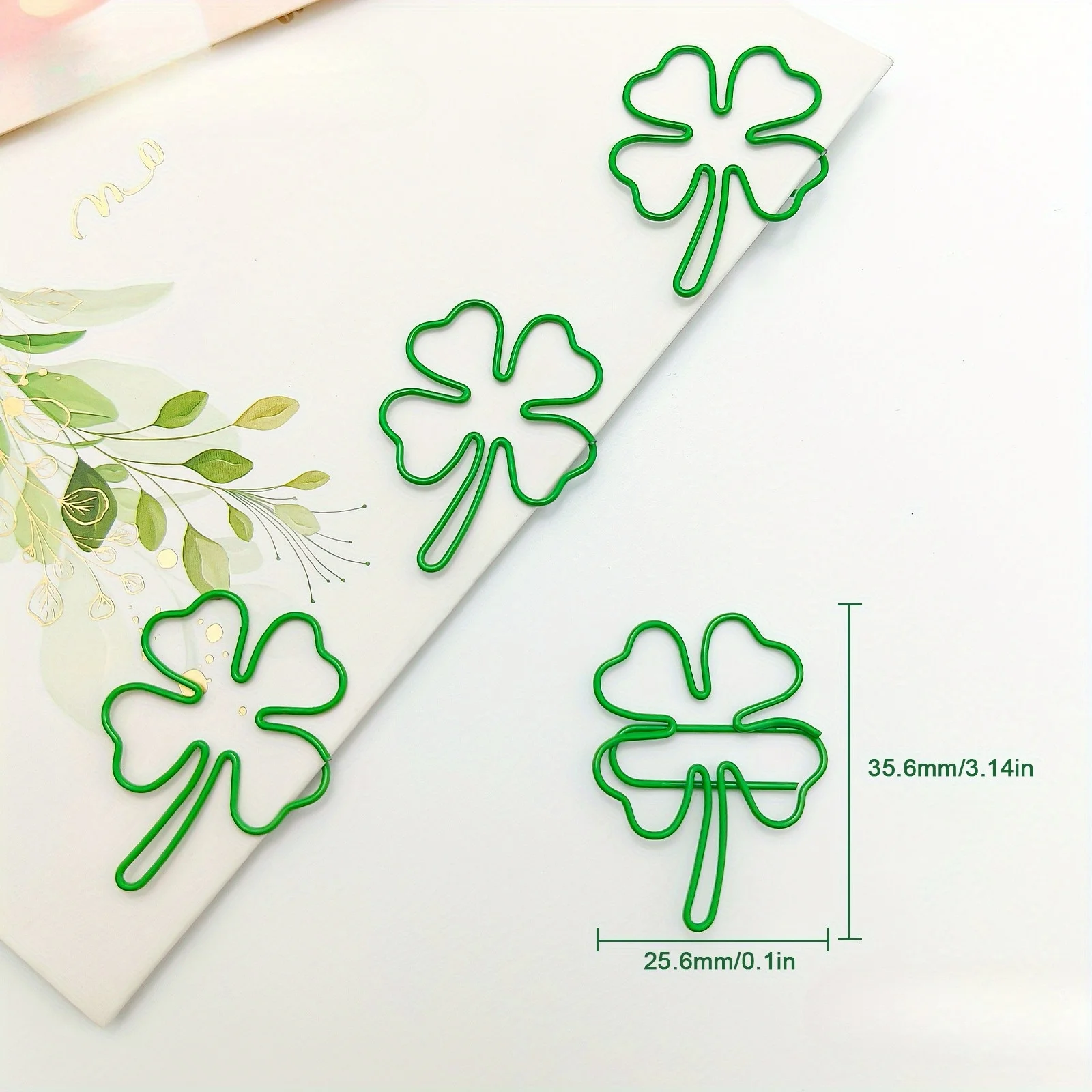 행운의 녹색 네잎 클로버 금속 클립 - 행운의 부적을 담은 장식용 사무용품, 내구성 있는 금속 바인더 클립