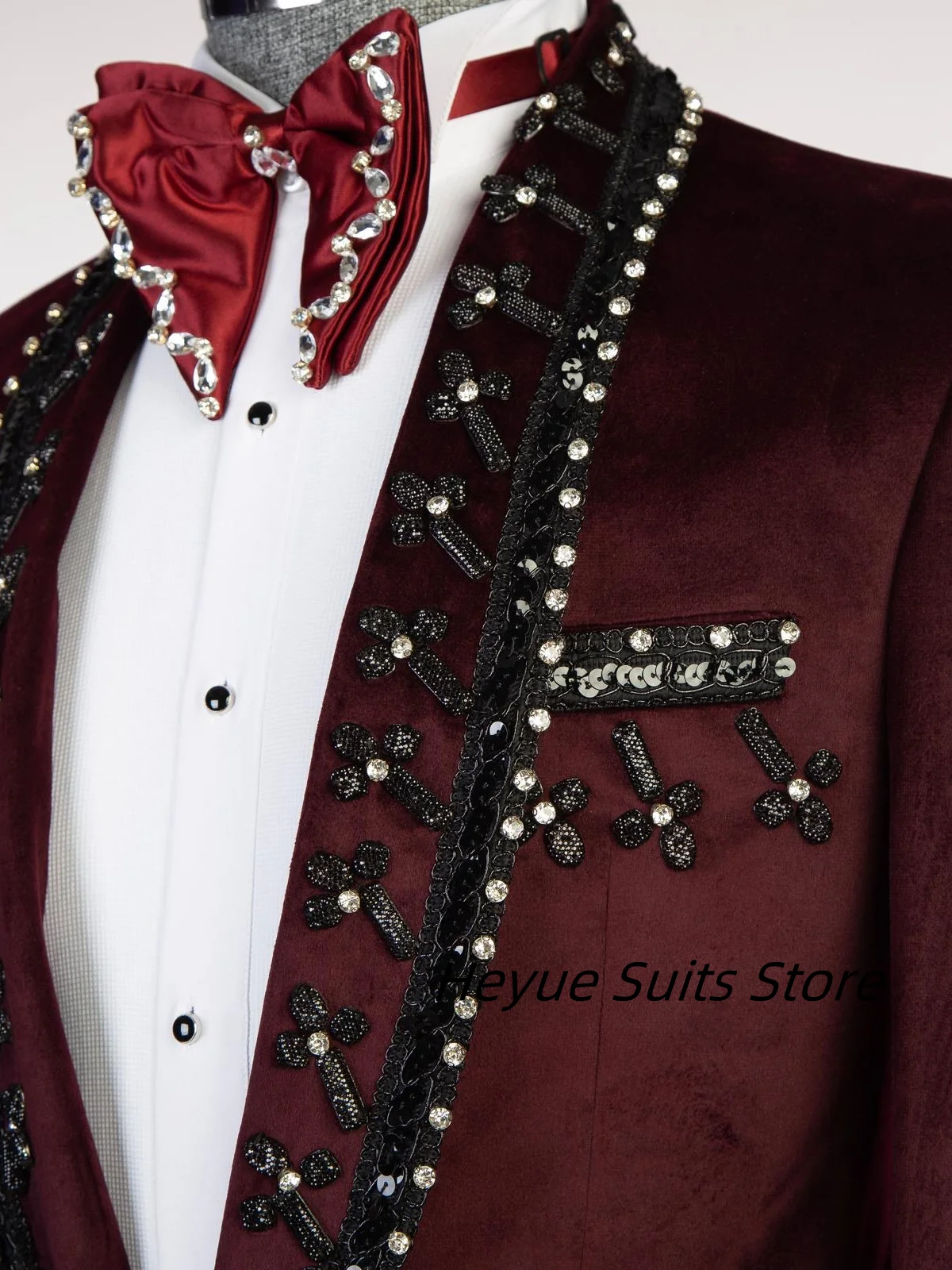 Elegant Velvet Beads Diamond Men Suits Shawl Lapel Groom Tuxedos Wedding 2 Pieces Sets Male Prom Blazers Customized ropa hombre
