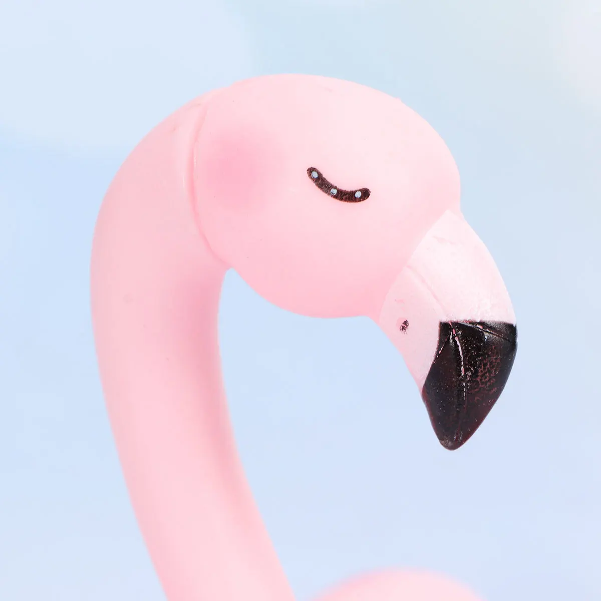 

4Pcs Flamingo Cake Decor Chic Birthday Wedding Cake Ornament Creative Flamingo Craft Attractive Visual