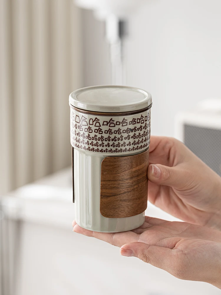 

Креативная кружка Cerc с крышкой, офисная чашка для заваривания чая, мужская персонализированная кружка, милая забавная кружка с элементами дизайна, объем 330 мл