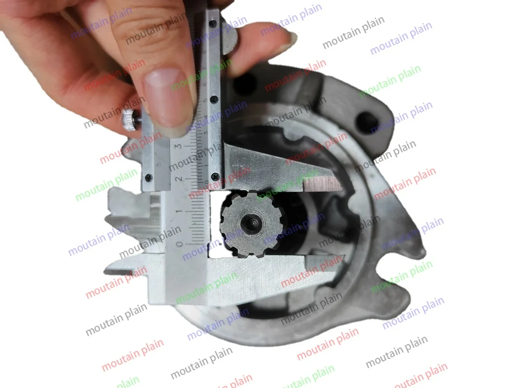 Main Pump Hydraulic Pump Pilot Gear Pump For  PC15-3 PC28UU PC20-7 705-41-08100  705-41-08240  705-41-0807011T