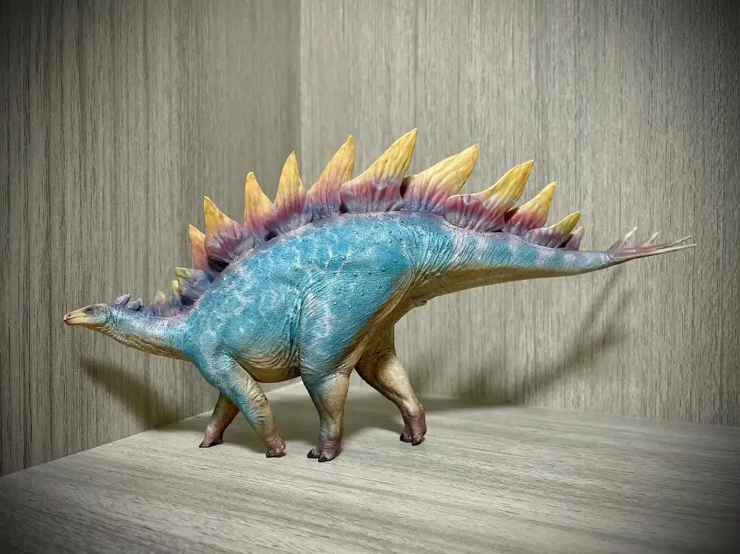 HaoLongGood 三銃士ジュラ紀ステゴサウリアモデルおもちゃ恐竜動物フィギュア玩具モデルギフト