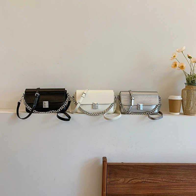 

Elegant Leather Messenger Bag For Women, Crossbody Functionality, Luxury Brand With Famous Designer Flair, Classic Style