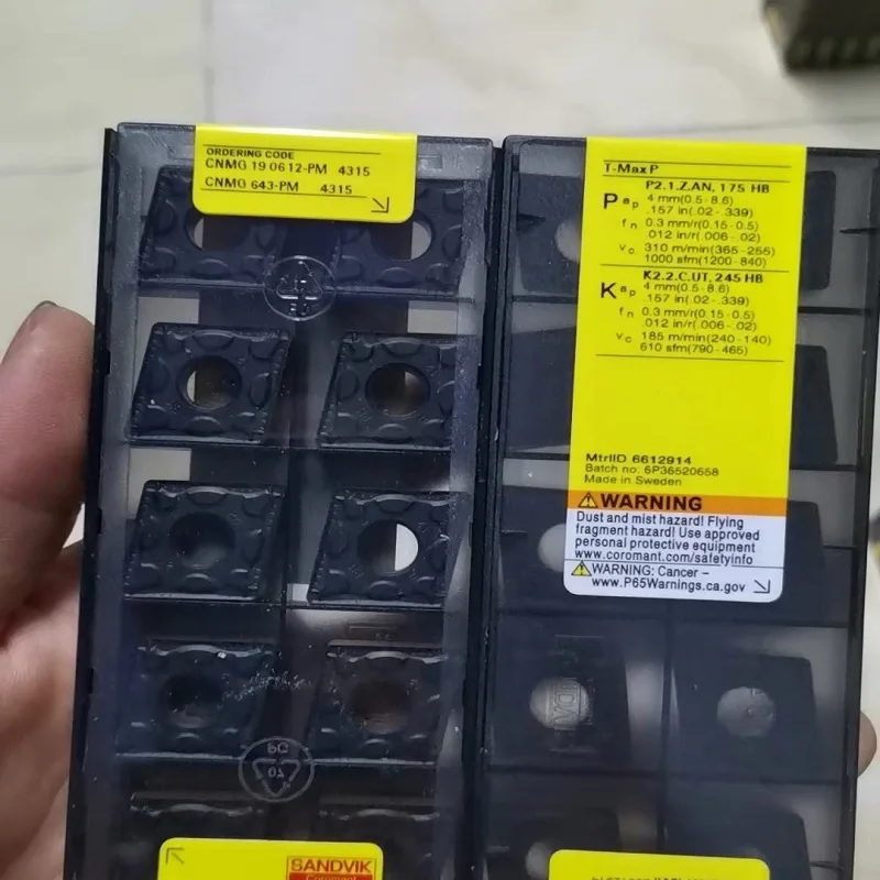 

Hard alloy cutting blades CNMG190612-PM 4315