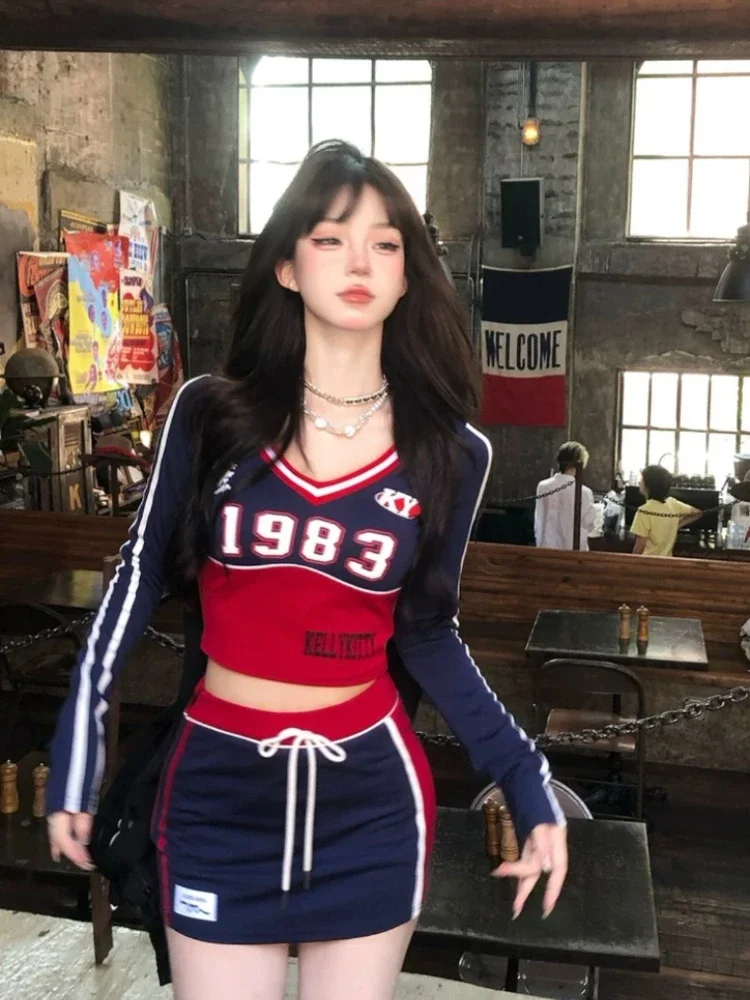 2025 Slim Fit Y2k Aesthetic Streetwear T Shirts Women American Retro Sexy Coquette Striped Patchwork Slim Tees E-girl Autumn Top