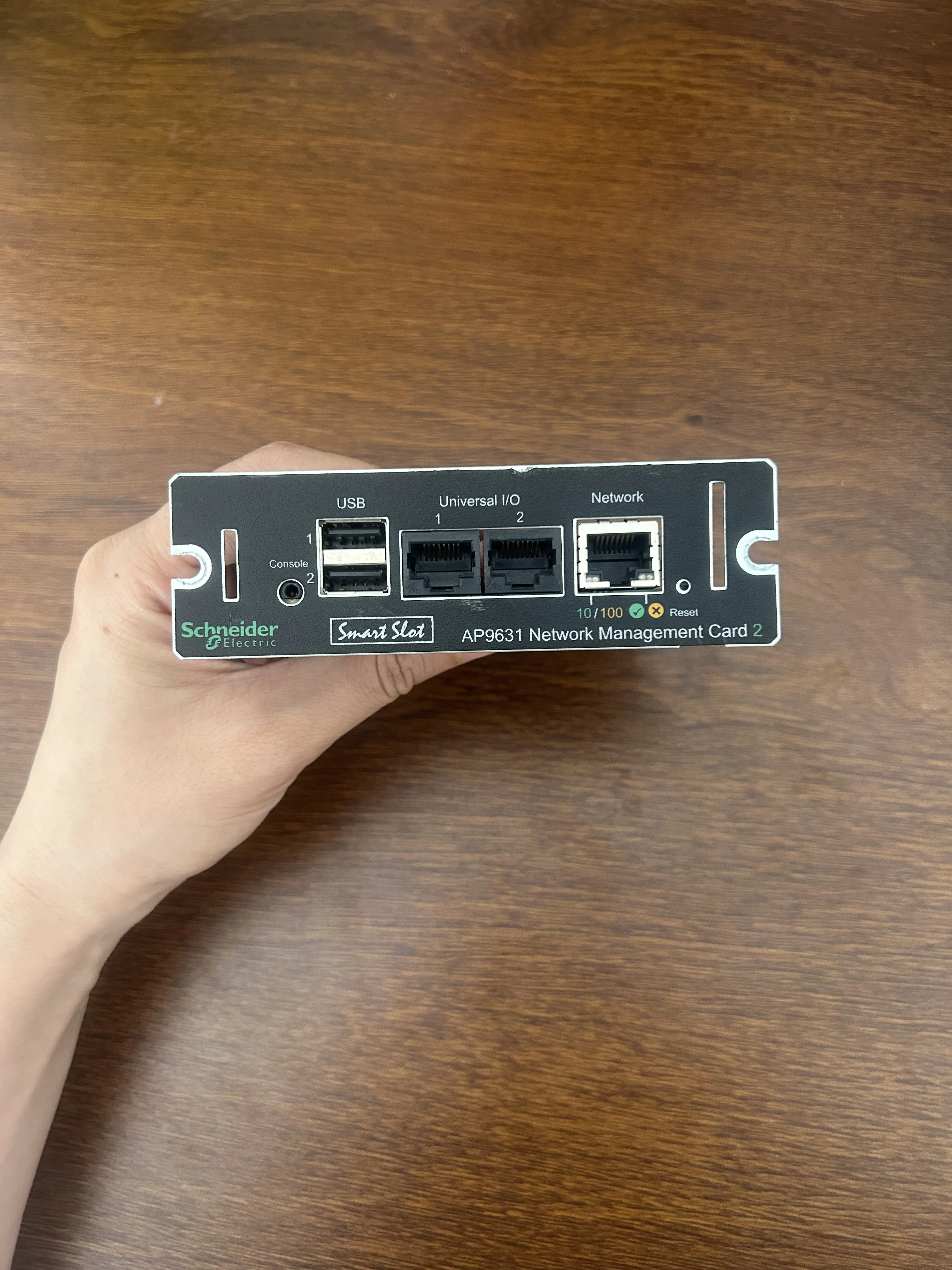 Schneider APC AP9631 UPS Network Management Card 2 Environmental Monitoring