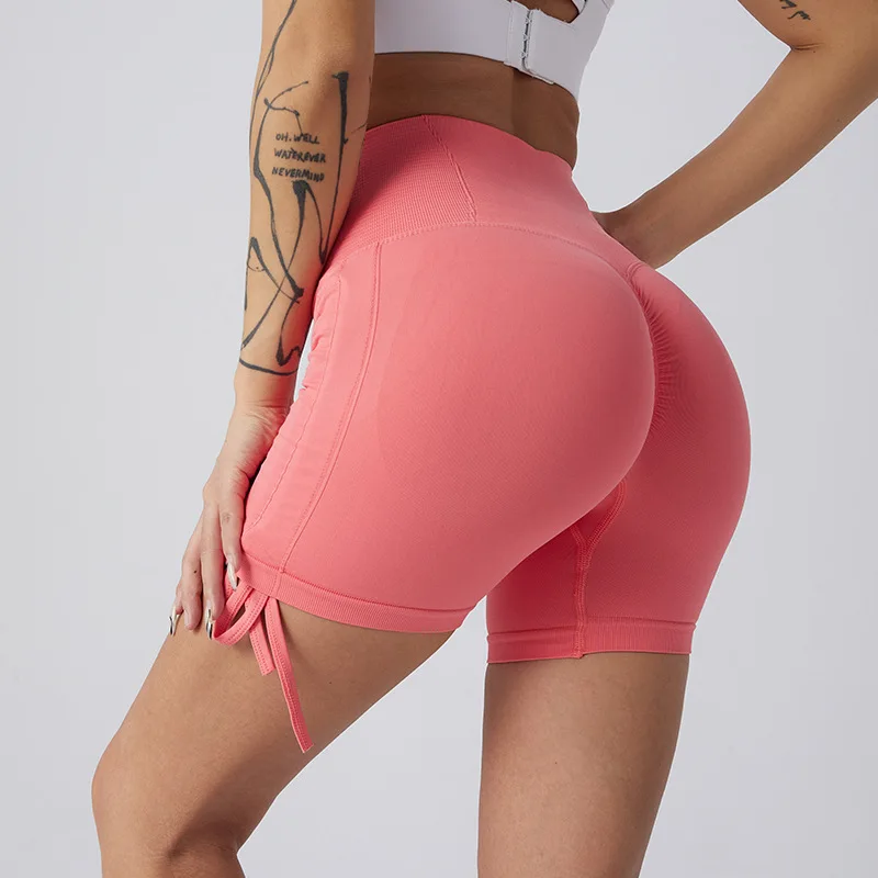 Pantalones cortos sin costuras para Yoga y Fitness, mallas fruncidas para mujer, cintura alta, realce de glúteos, entrenamiento de gimnasio, pantalones elásticos de tres puntos a la moda