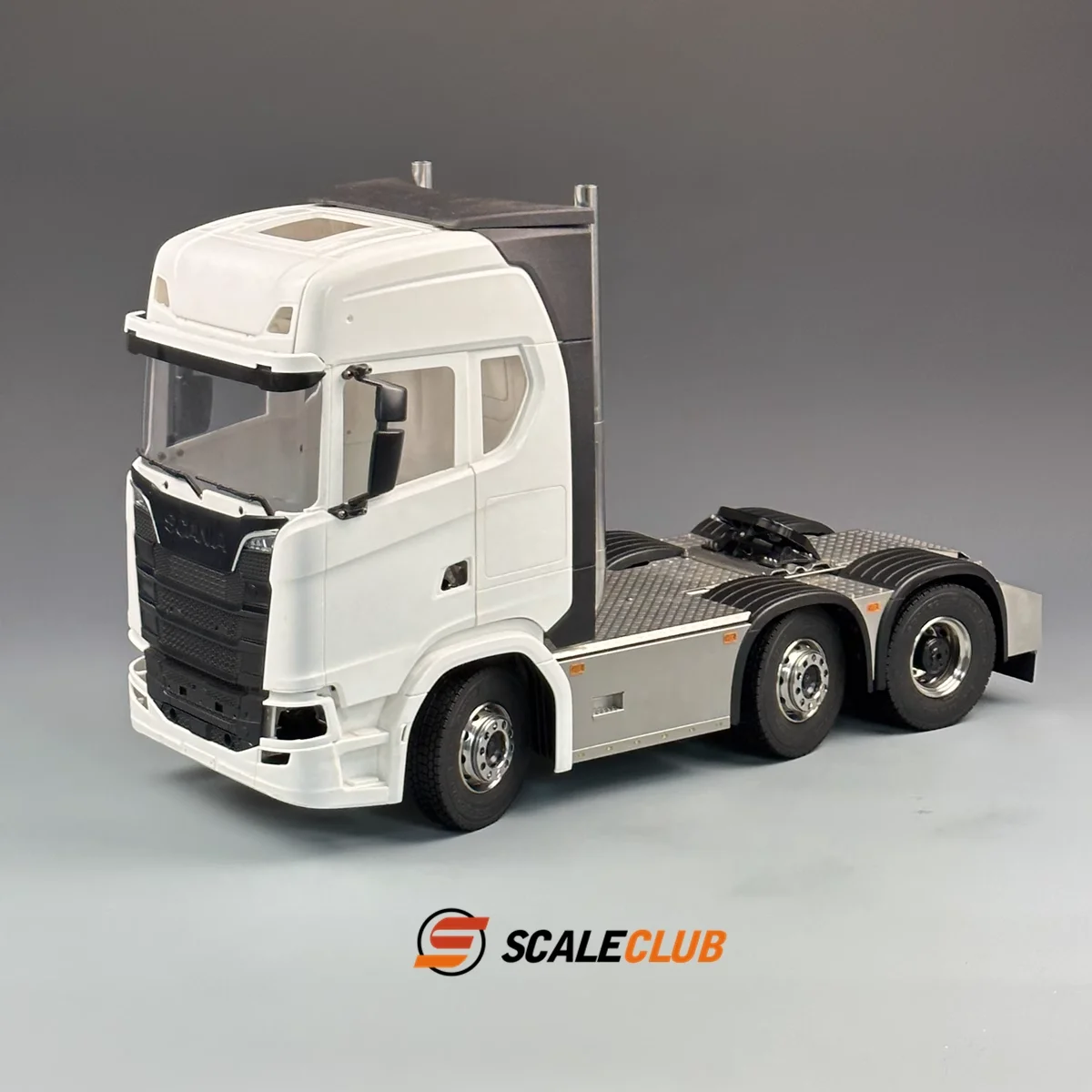 

Scaleclub 1/14 770S R620 R730 6x2, фотография шасси