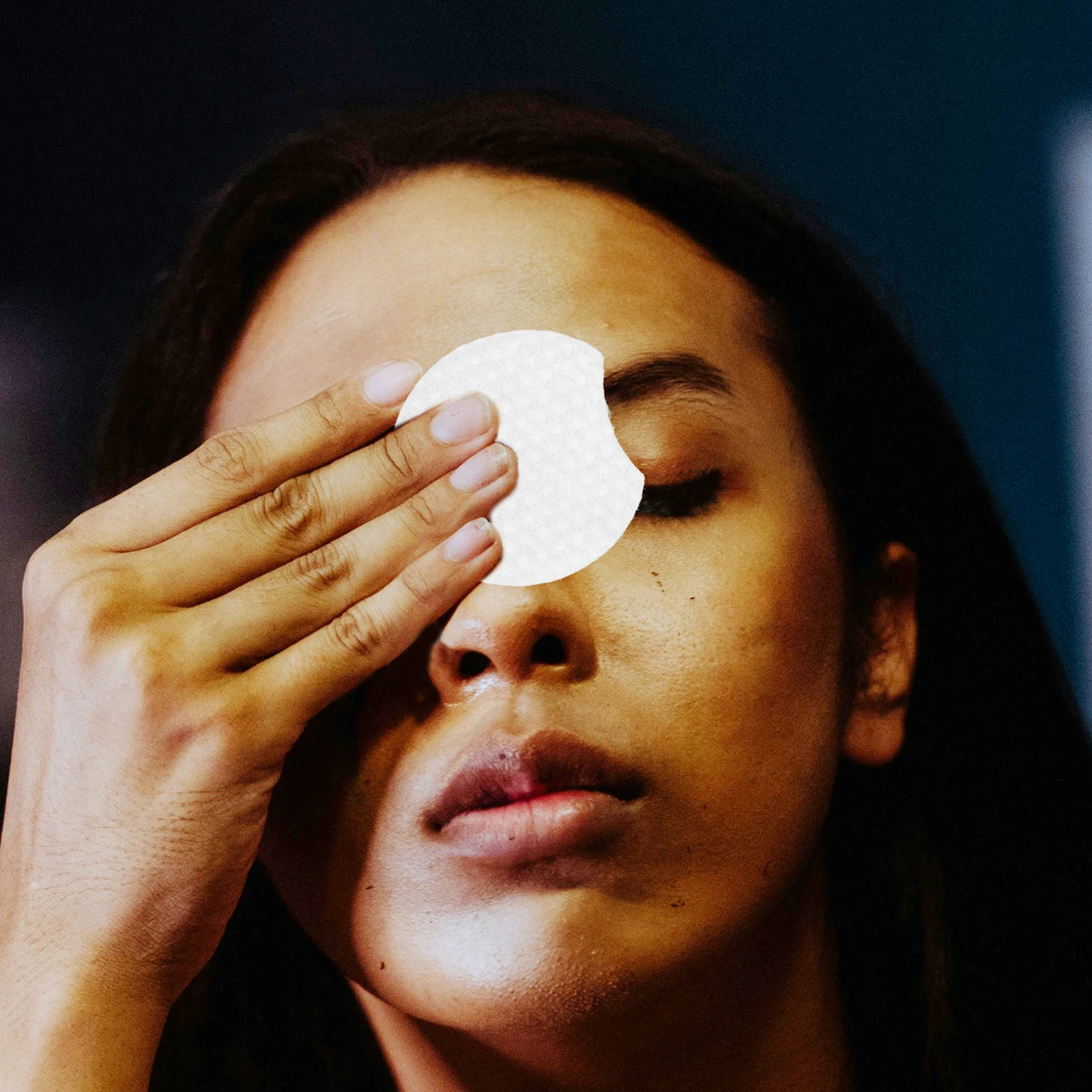 

900pcs Disposable Facial Makeup Remover Pads For Women Thick Soft Non-Woven Cloth Travel Size Face Cleaning Pads Moisturizing