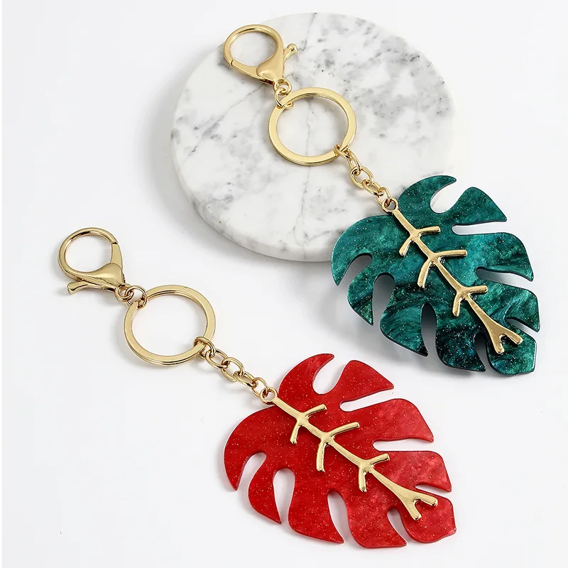 Christmas Green Leaf Metal Keychain Beautiful And Fresh Foliage Shape Key Ring Festival Gift Ladies Accessories Airpods Pendant