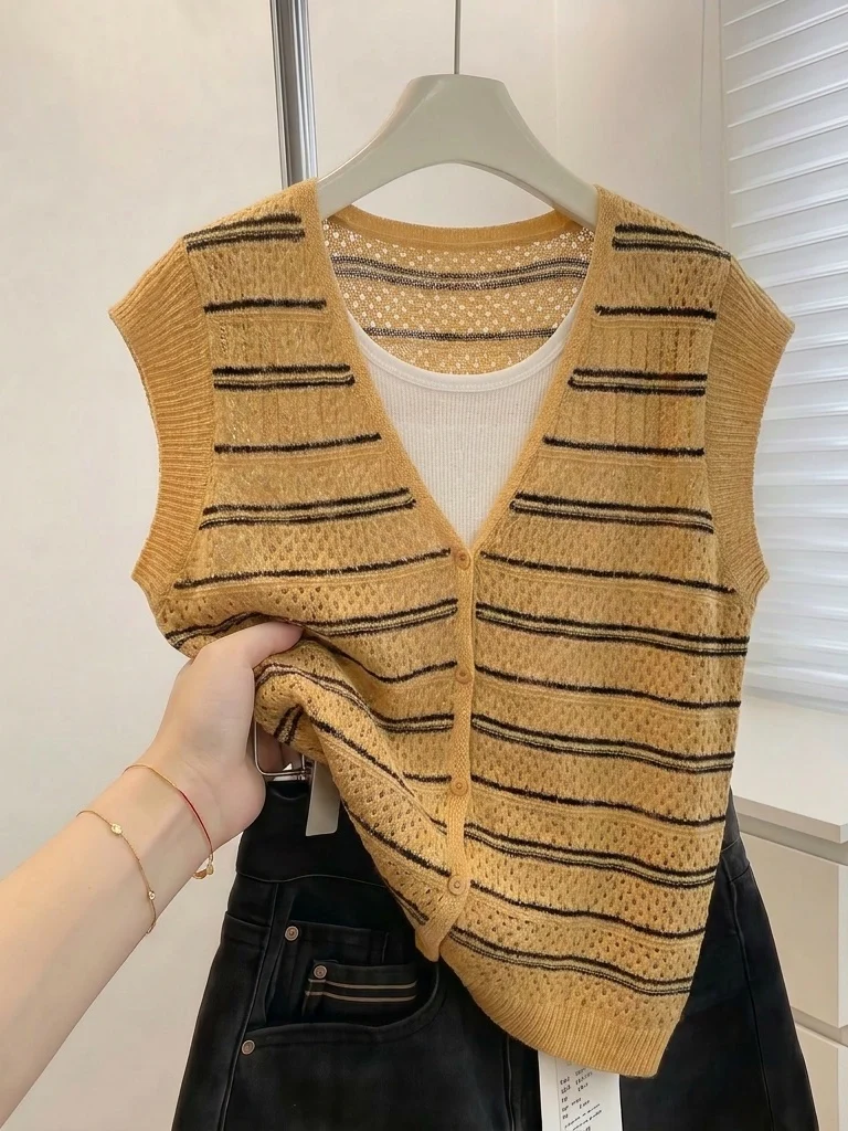 Orange Stripe Knitted V-Neck Short Sleeve T-Shirt Women's Summer New plus Size Big MM Fake Two-Piece Top Korean Style Commute