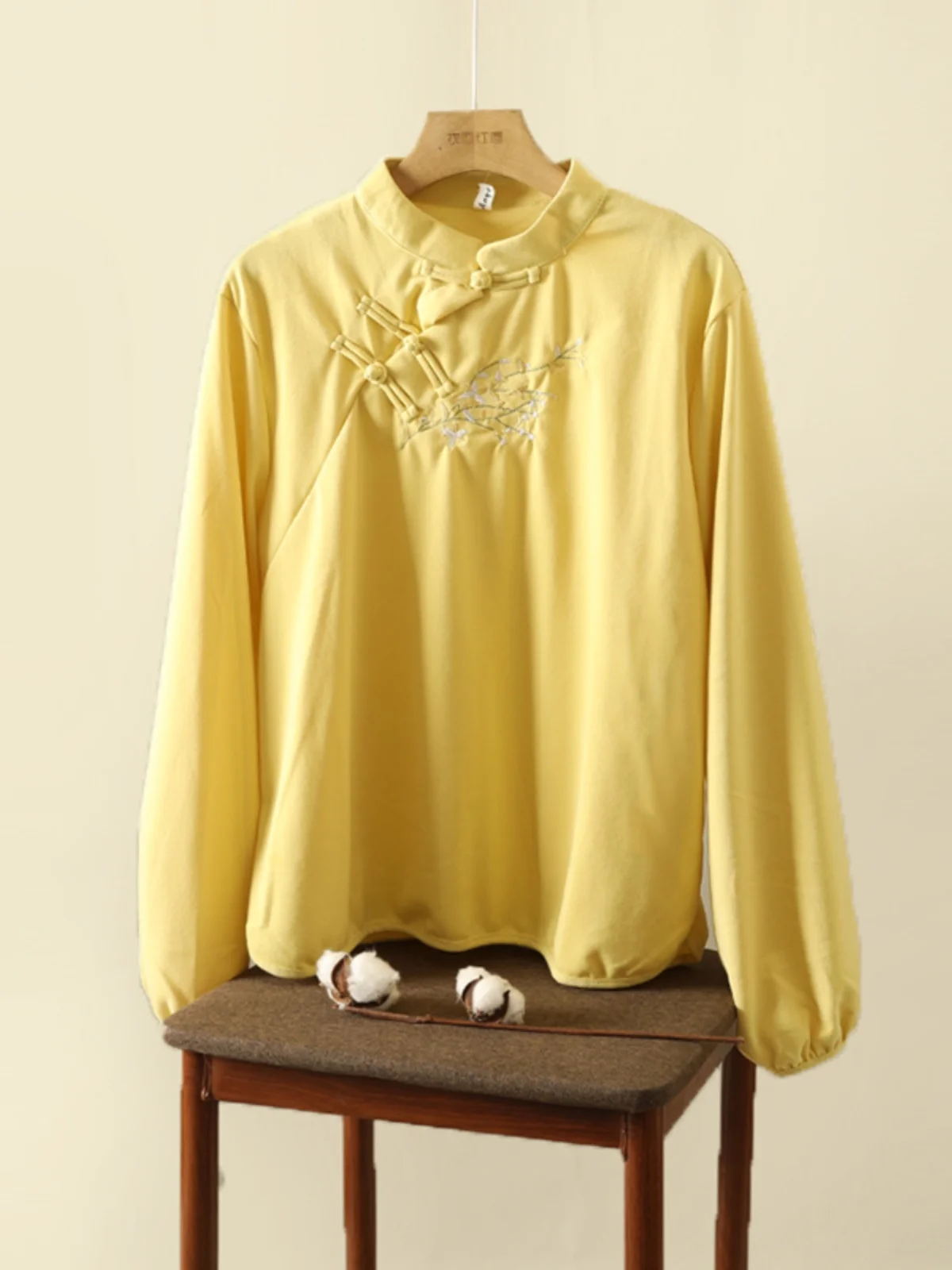 Retro Stand Collar largo Sve bordado irt talla grande mujer Faionable versátil modificado Top ropa de otoño