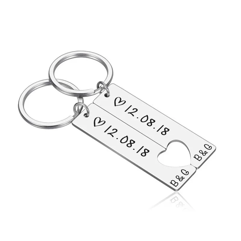 Fashionable Private Customized Love Carved Name Stainless Steel Couple Commemorative Jewelry With Two Keychains Couple Gift