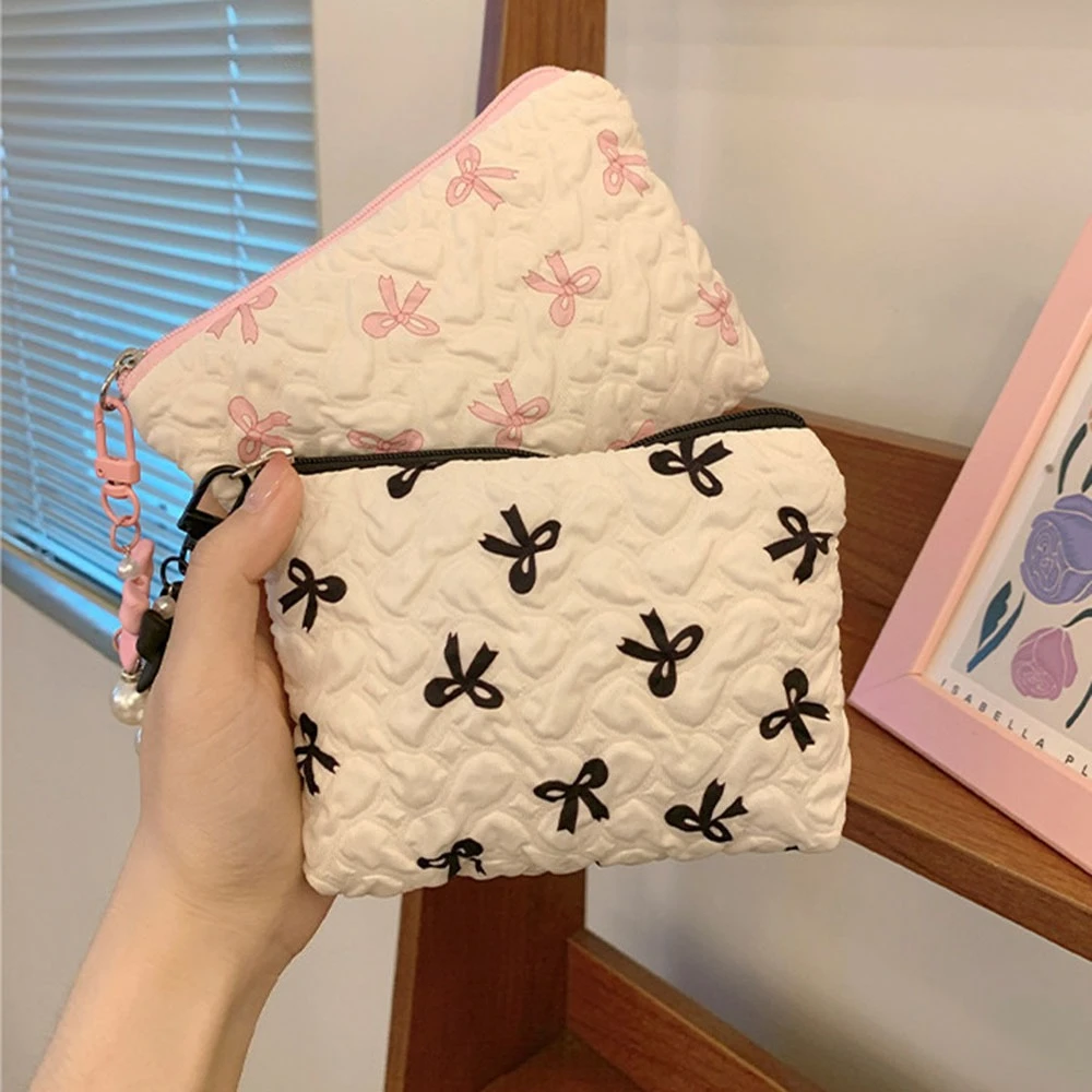 Niedliche Schleifen-Kosmetiktasche: Stilvolle, tragbare Clutch mit multifunktionalem Stauraum und edlem Design – Mini-Geldbörse – Detail 1