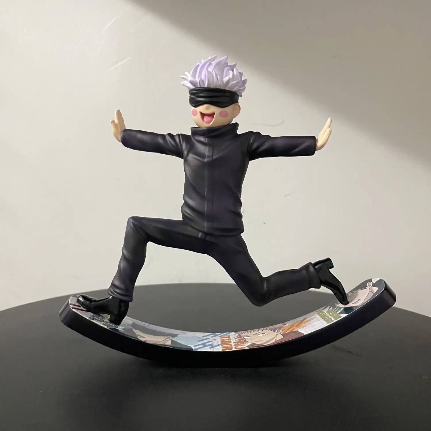 17Cm 6.6 Inch Anime Swing Gojo Satoru Actiefiguren Pvc Standbeeld Desktop Ornamen Collectie Standbeeld Model Decoratie Kamer Bureau speelgoed