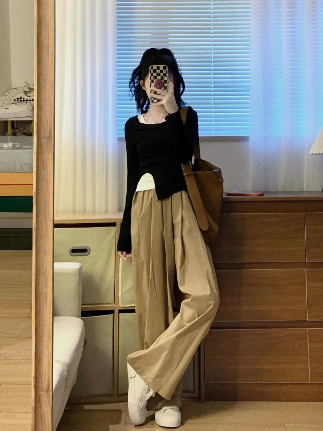 Spring Hong Kong Style Playful Lively Ageing Casual Fashion Sweet Cool Top Wide Leg Pants Two-piece Suit Female