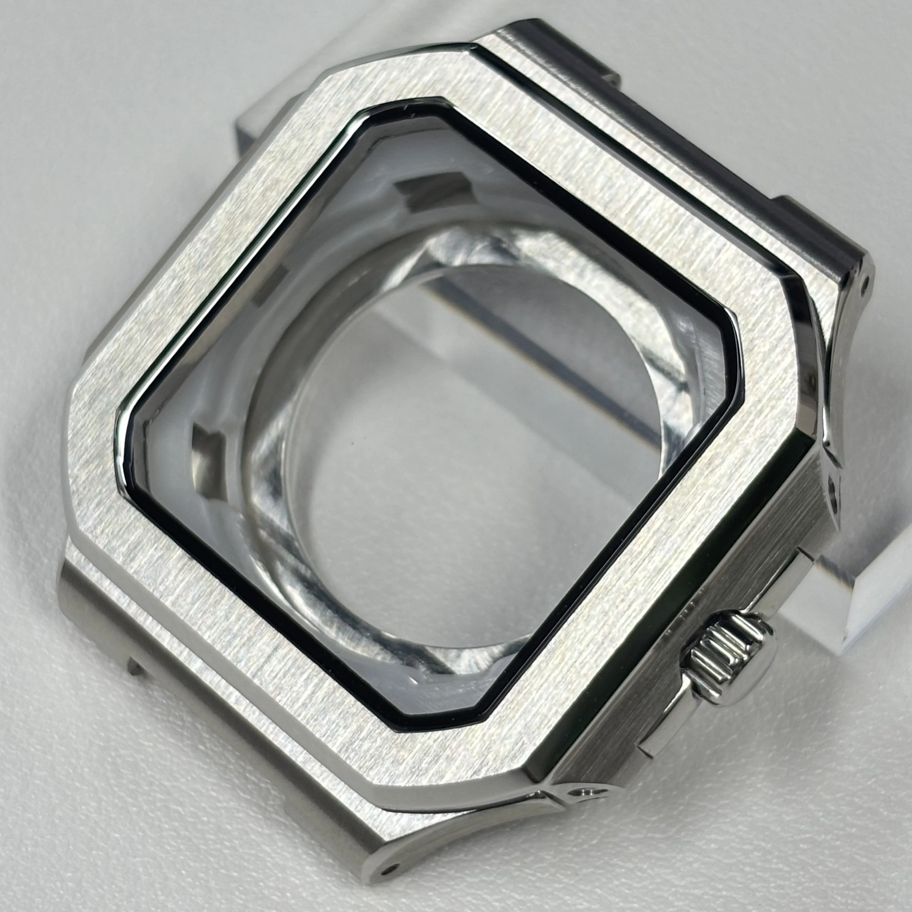 Cassa per orologio stile Nautilus quadrata ultrasottile da 38 mm Movimento adatto NH34 NH35 NH36 Per cassa dell'orologio quadrata NH35 Orologio quadrato alla moda