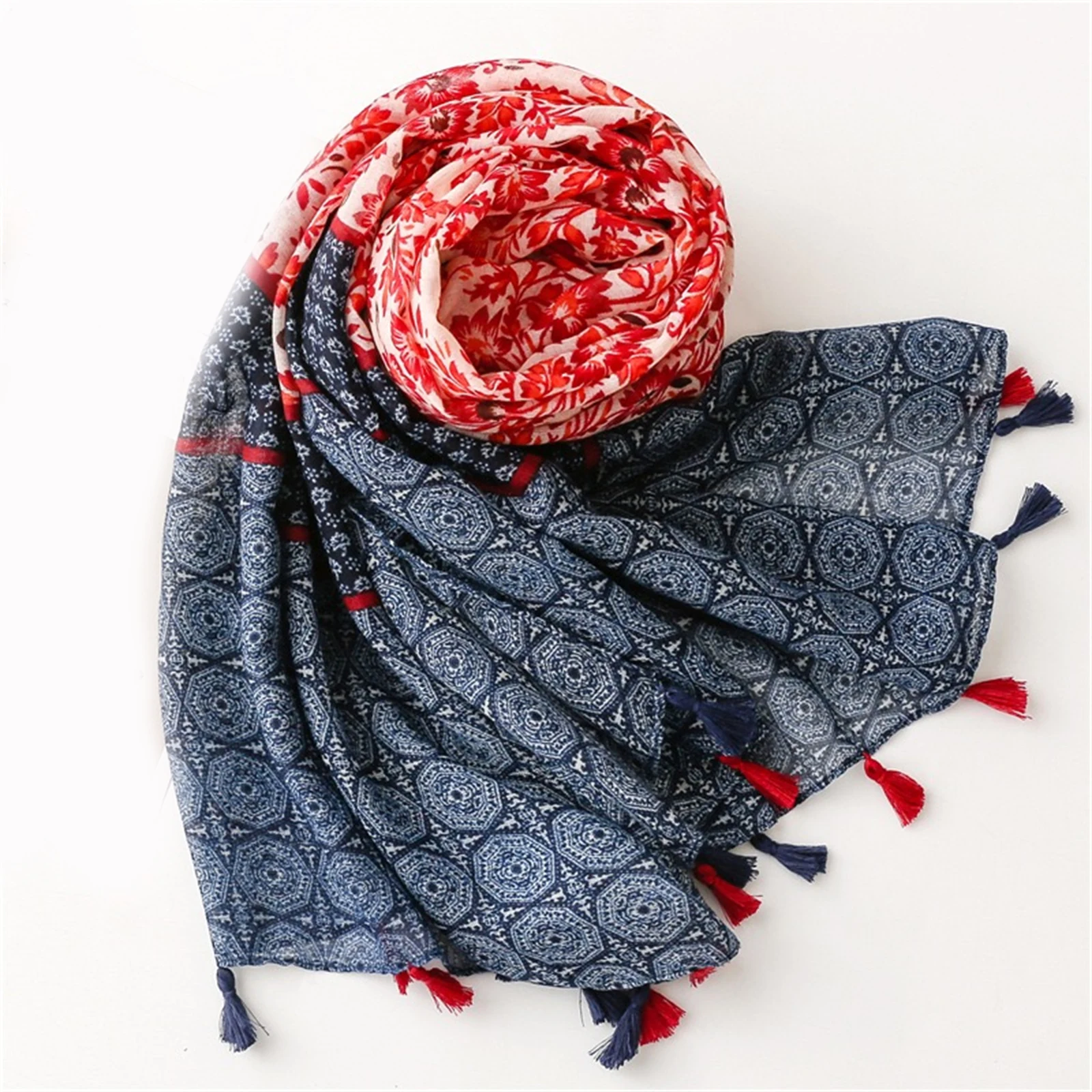 Female New Style Muslim Headscarf, 180 * 85cm Tassels Shawls The Four Seasons Windproof Bandanna Fashion Print Warm Beach Towel,