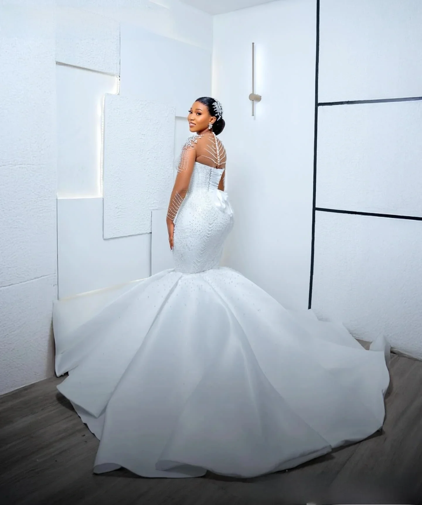 Customized Sheer Neck See Through Beads  Wedding Dress with Removable Skirt Robe De Mariée Long Sleeve Plus Size Bridal Gown