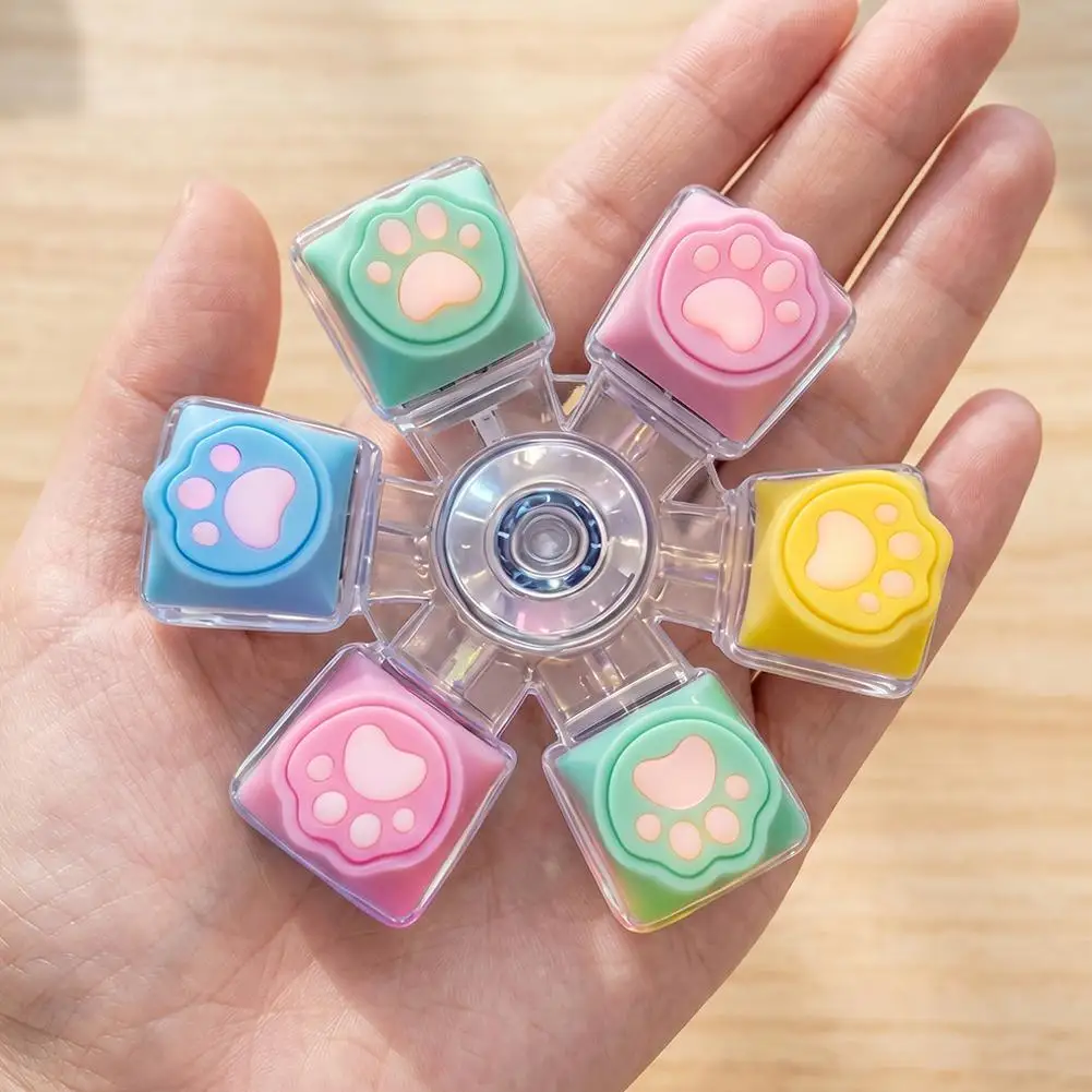 Novo Chaveiro Clicker Pata de Gato - Brinquedo Fidget Giratório Engraçado para Alívio do Estresse, Botão Estilo Teclado para Ansiedade e Descompressão Portátil
