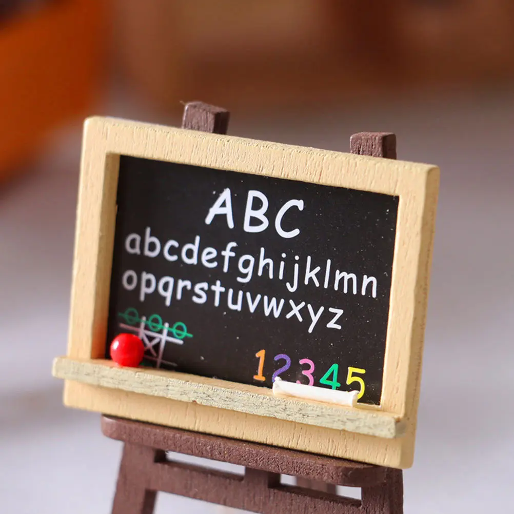 

1Set Mini House Easel Wood Miniature Sketching Easel Simulation Painting Stand Miniature Blackboard Decoration Landscape