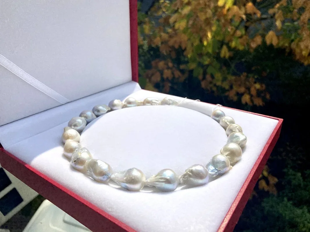 charming 15x21x25 Natural Sea Baroque Shaped Pearl Boutique Necklace Clavicle European And American Court Style Retro