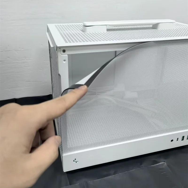 DeepCooL CH160 Chassi Malha à prova de poeira DIY Personalizado PVC à prova de poeira Flexível Respirável Painel lateral magnético Posição do furo Precisa ITX