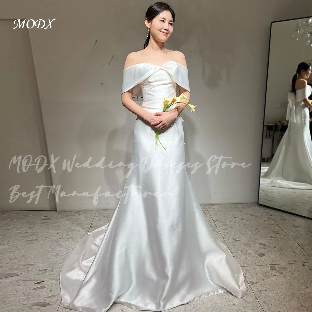 

MODX Elegant Korean Ivory Wedding Dress Off-Shoulder Bow Bodice Mermaid Silhouette Satin Fabric Floor Length Bridal Gown