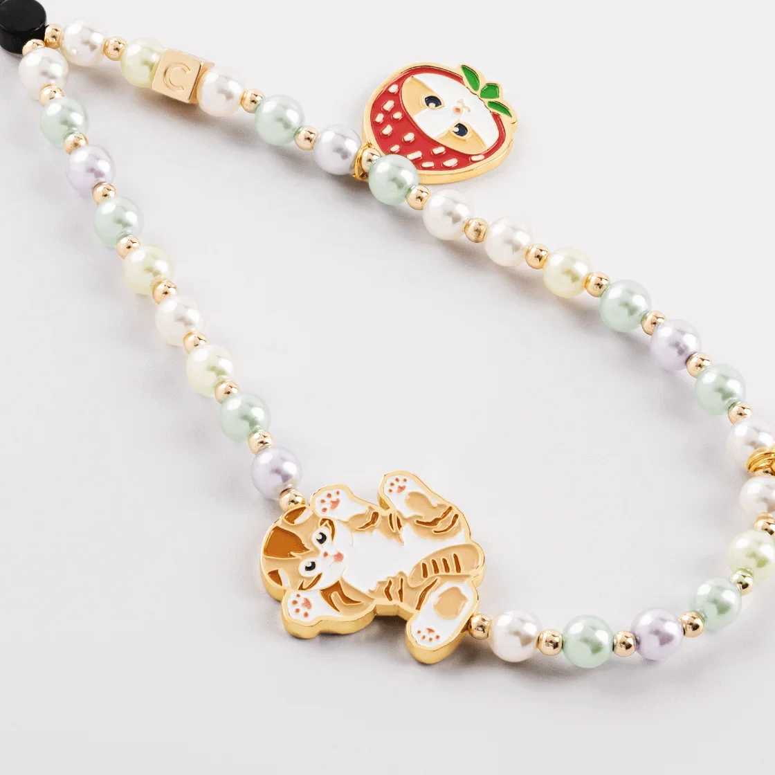 

Cat Strawberry Phone Charm Short Chain Mobile Phone Straps for IPhone Lanyard Bracelet for Samsung Galaxy