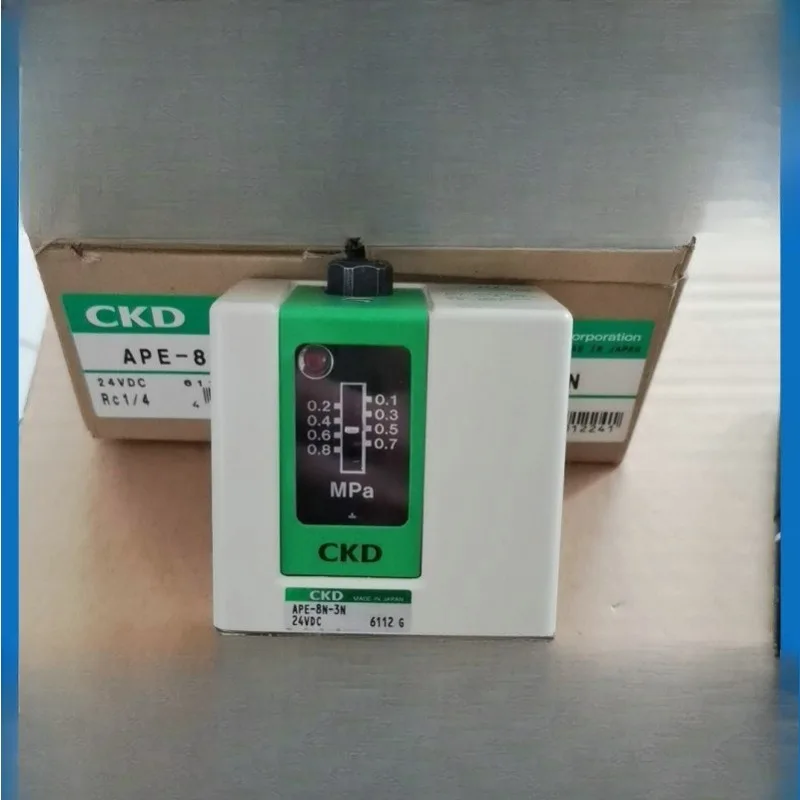 

Детали, подходящие для механического реле давления CKD APE8N3N, новые оригинальные пневматические компоненты.