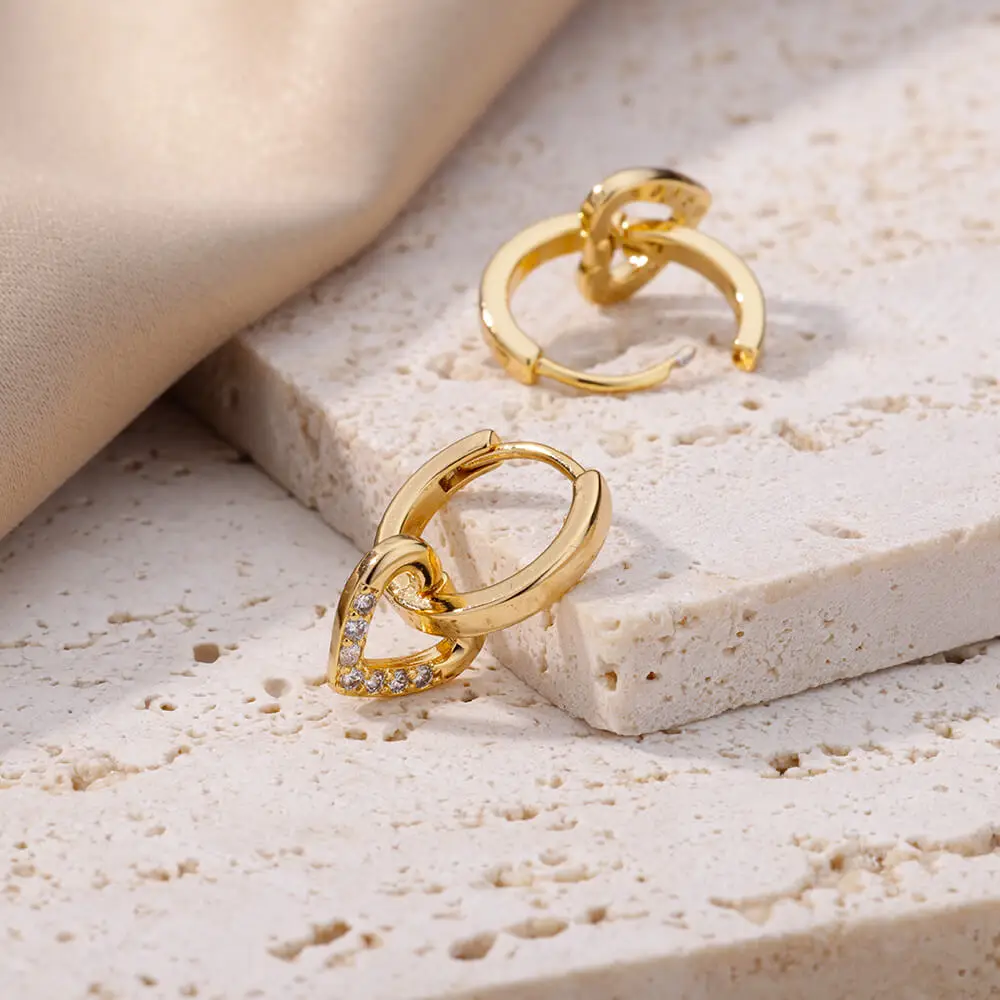 Pendientes de corazón de circón para mujer, Pendientes de acero inoxidable de Color dorado, Piercing, joyería de tendencia 2024, Accesorios para