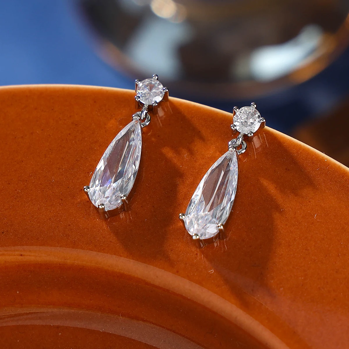 Boucles d'oreilles de mariage en forme de larme de patients pour dames, demoiselles d'honneur, mariées, bijoux en cristal biscuits