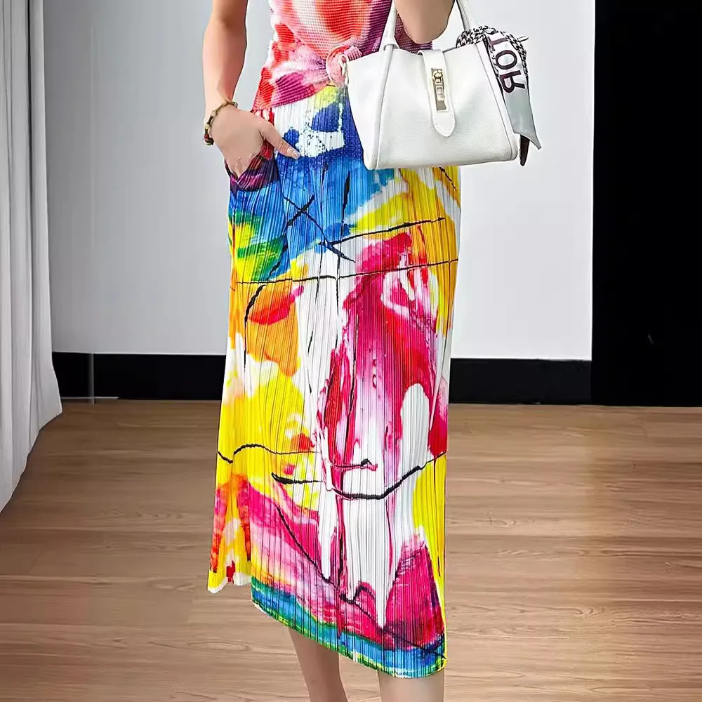 Miyake Pleated Skirt for Women 2024 New Summer Color Graffiti Design Printed Pleated Casual Vacation Design Mid-length Skirt