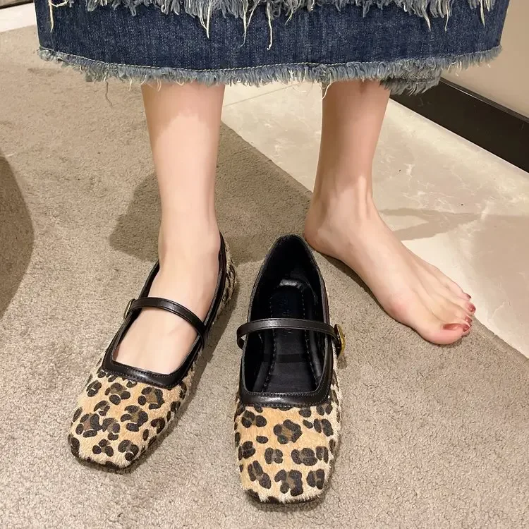 Leopard Print Comfortable Soft Square Flat Women\'s Shoes Luxury Mary Jane Shoes Comfortable Shallow Mouth Buckle Single Shoes