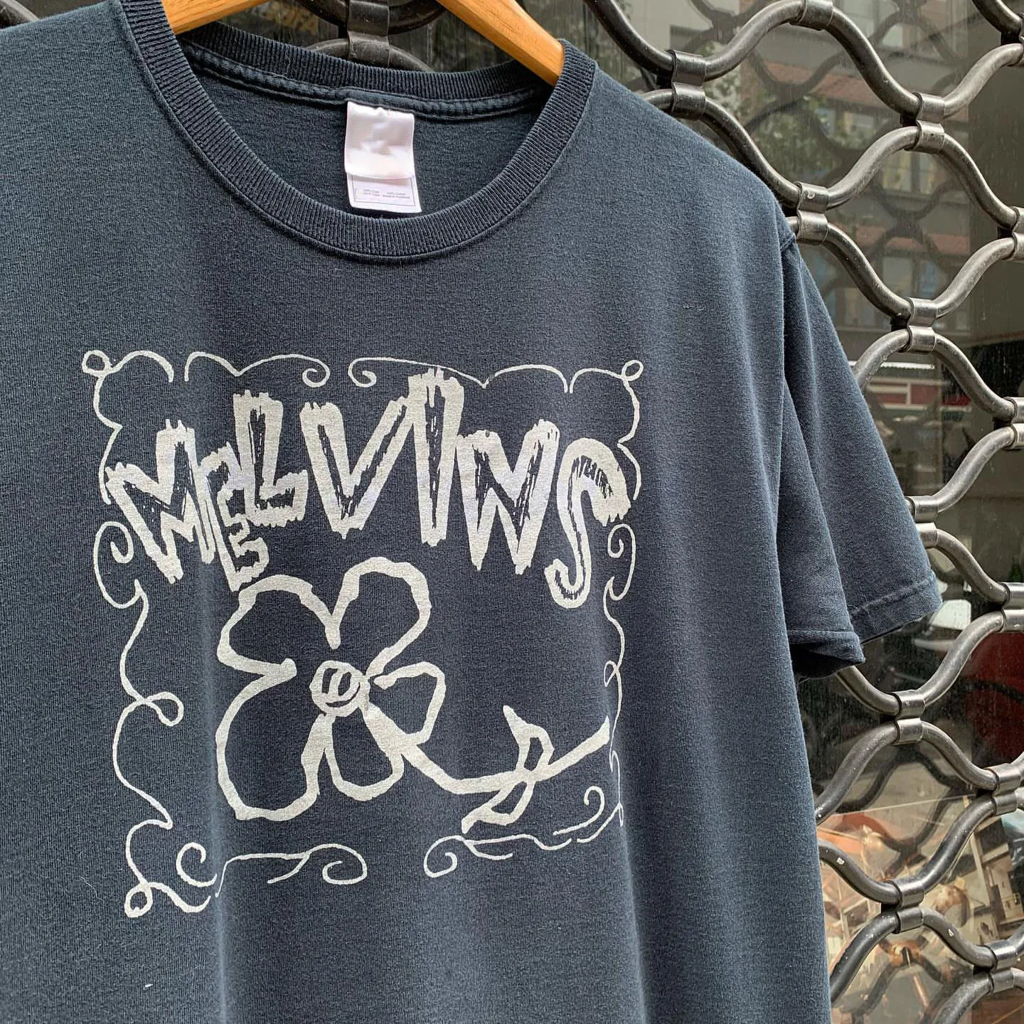 Hand-Drawn Graffiti Short-Sleeve T-Shirt Unisex Breathable Cotton Summer Top Minimalist Style Mud Metal American Theme Base S...