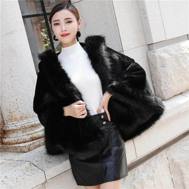 2023 Autumn Winter New Cape Self-Cultivation Versatile Women\'s Faux Fur Coat Leisure Loose Fashion Female Faux Fur Jacket