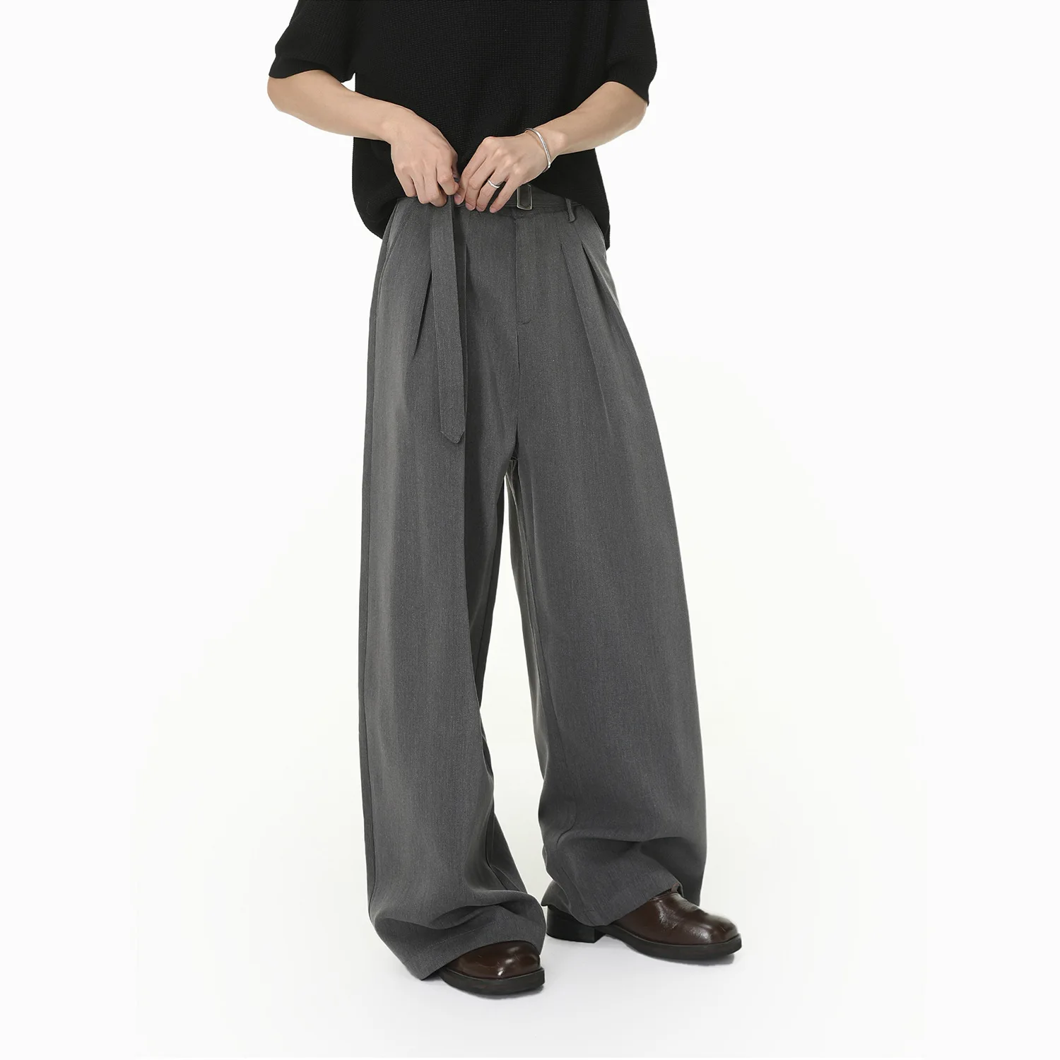 Picture 5: 2026 Spring New High-end Wide-leg Pinch Pleated A-shaped Vertical Belt Belt Casual Mopping Versatile Trousers