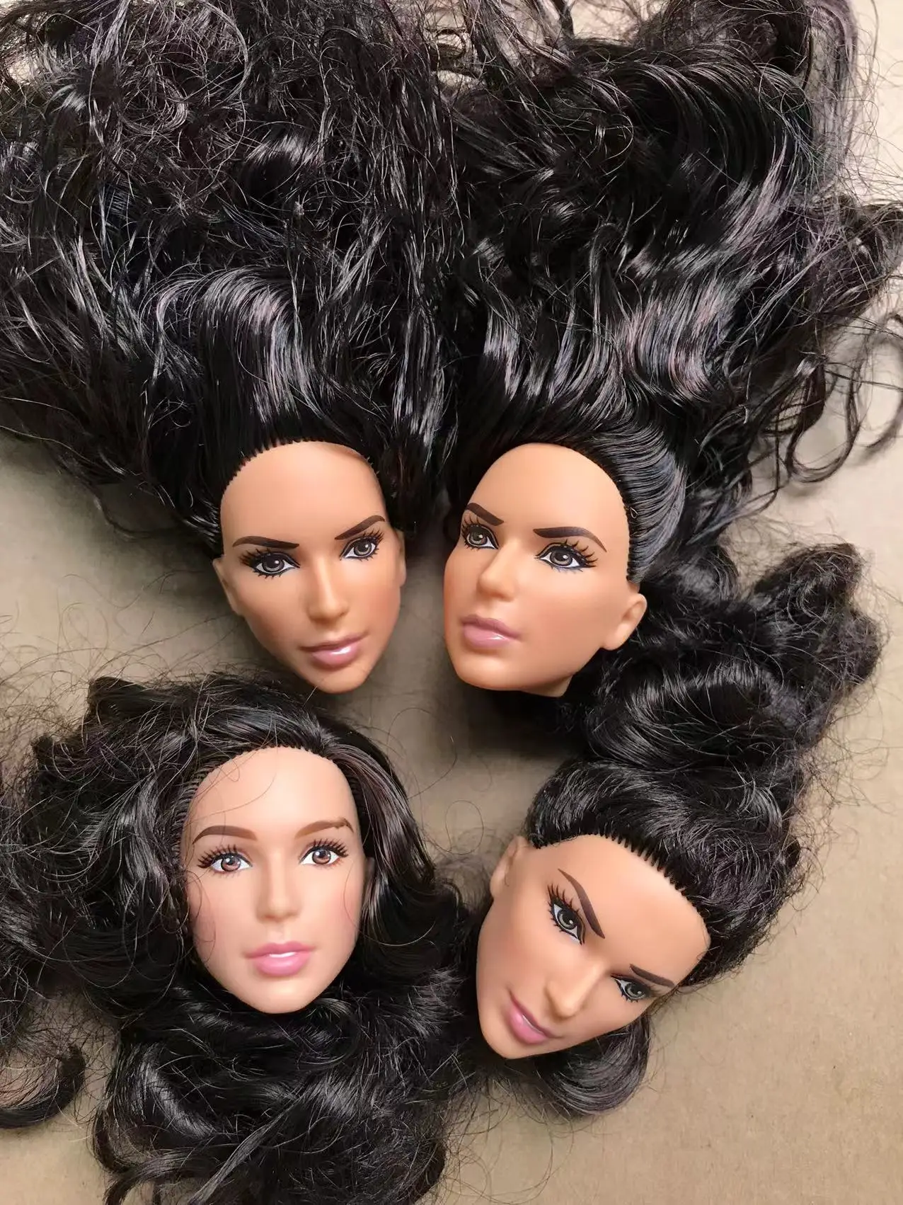

MINISO 1/6 Princess Doll Heads Colorful Long Hair Female Doll Heads Collection Doll Parts Figures New Year Christmas Gifts Toys