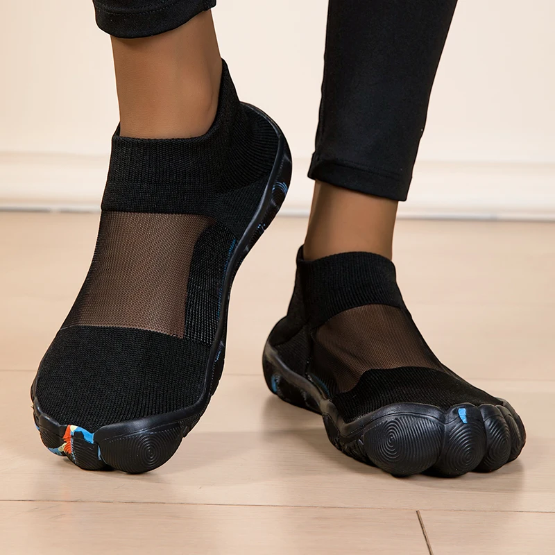 Fashion Women Aqua Shoes Quick Dry Water Shoes  Women Breath