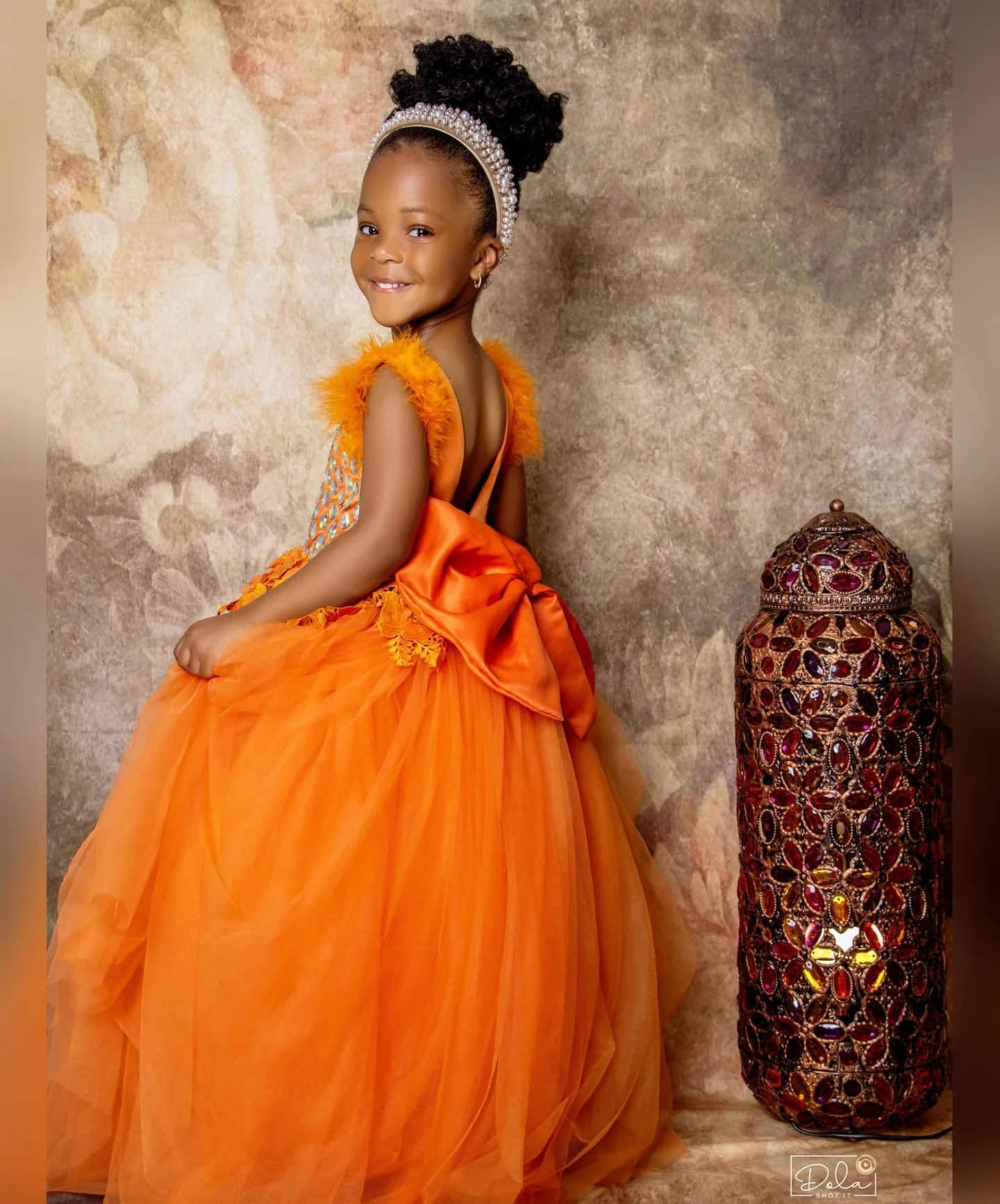 

Индивидуальное платье для девочки на свадьбу, оранжевое, элегантное, с жемчугом, пышное, расшитое бисером, из фатина, для дня рождения, первого причастия