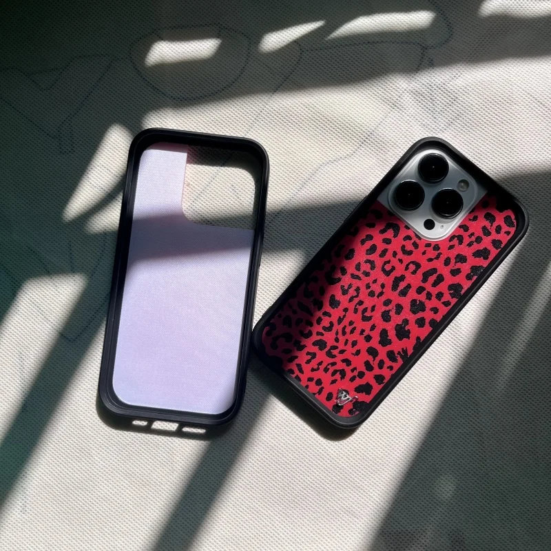 Custodia per telefono con stampa leopardata di sangue di sabbia di fiori di campo per iPhone 12 13 14 15 16 17 Pro Max Plus Air 17pro WF 3D Cover Funda Liang