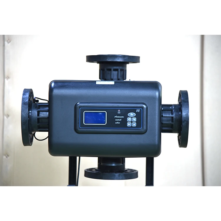 Adjustable automatic water filter flow control valve with displayer