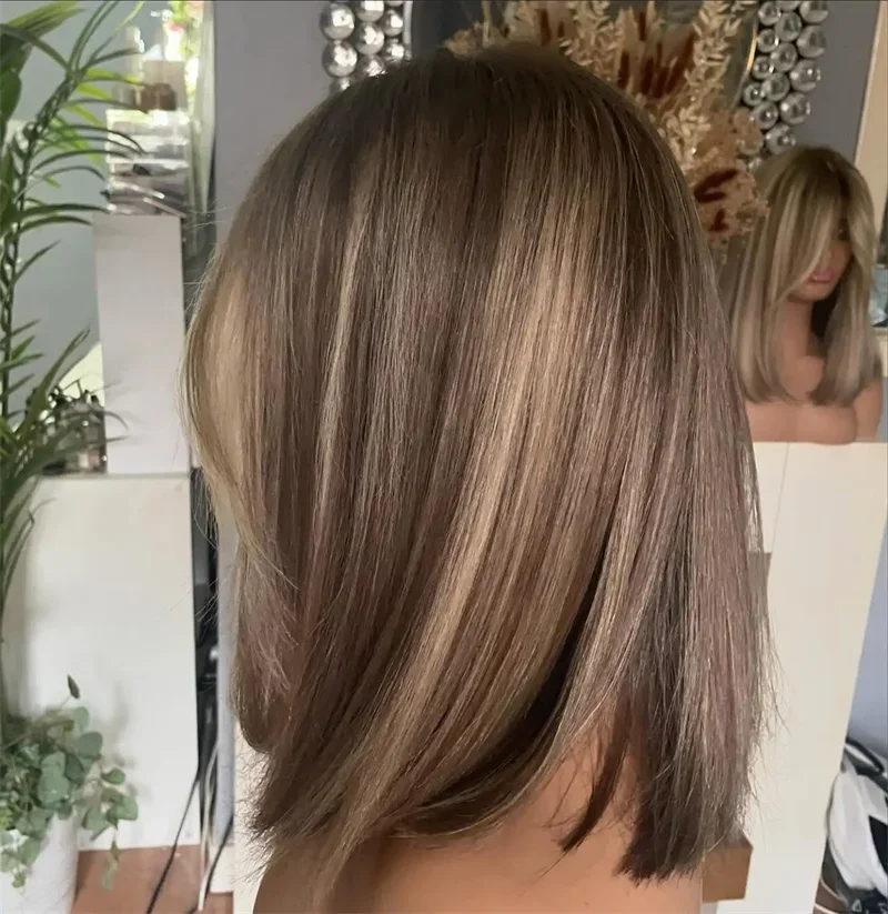 Soft Highlight Blond Straight Hair 150 density and 13×4 100%human hair wig lace front wig, with baby hair pre plucked and f view 4