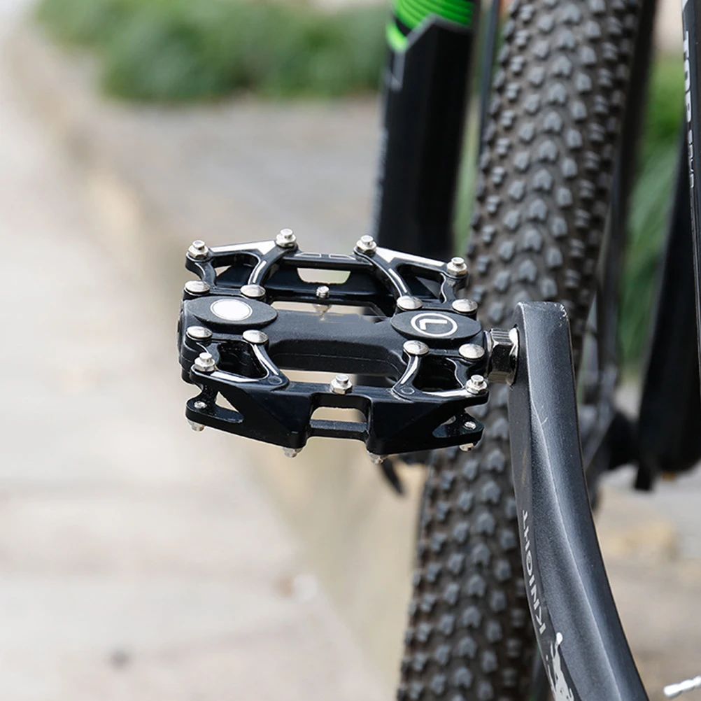 

Aluminium Alloy Pedal 1 Pair Antiskid Platform Universal Mountain Pedal With Bearing Durable Non-Slip For Road Bike Urban Bike