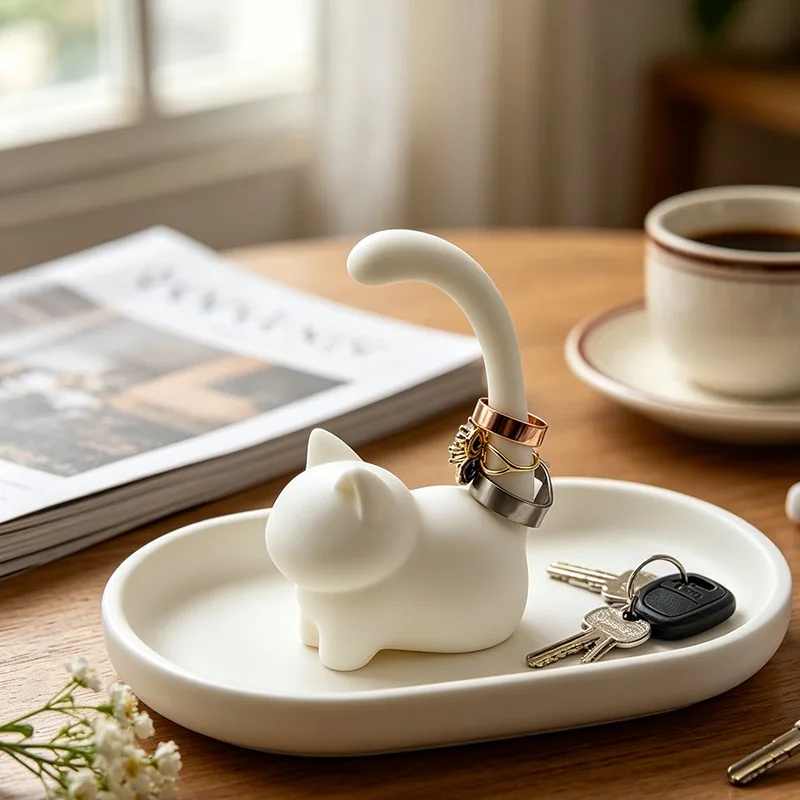 3D Printed Cat Ring Holder Cute Kitty Tail Jewelry Holder for Rings Modern Minimalist Bedroom Entryway Table Ornament